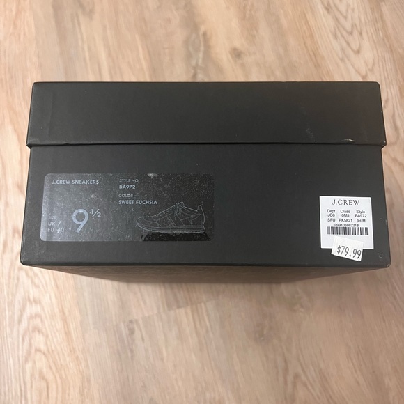 NWT Fuchsia and Kelly Green J.Crew joggers. Size 9.5. Wide foot friendly! - Picture 6 of 7